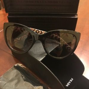 PRADA Cat Eye Sunglasses